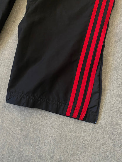 Vintage Adidas BLK RED Sweats