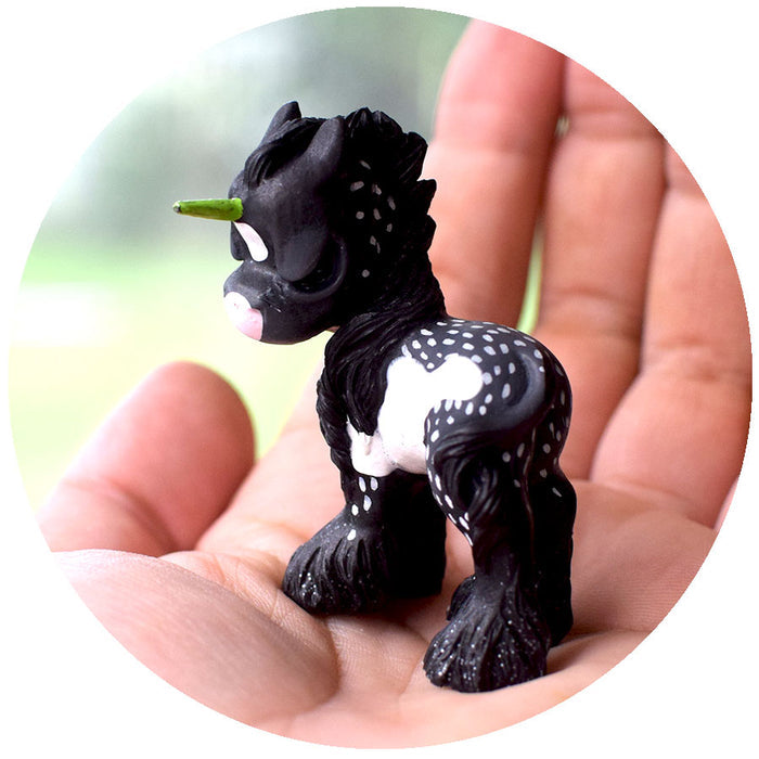 Roan Grumpicorn GumiPoni
