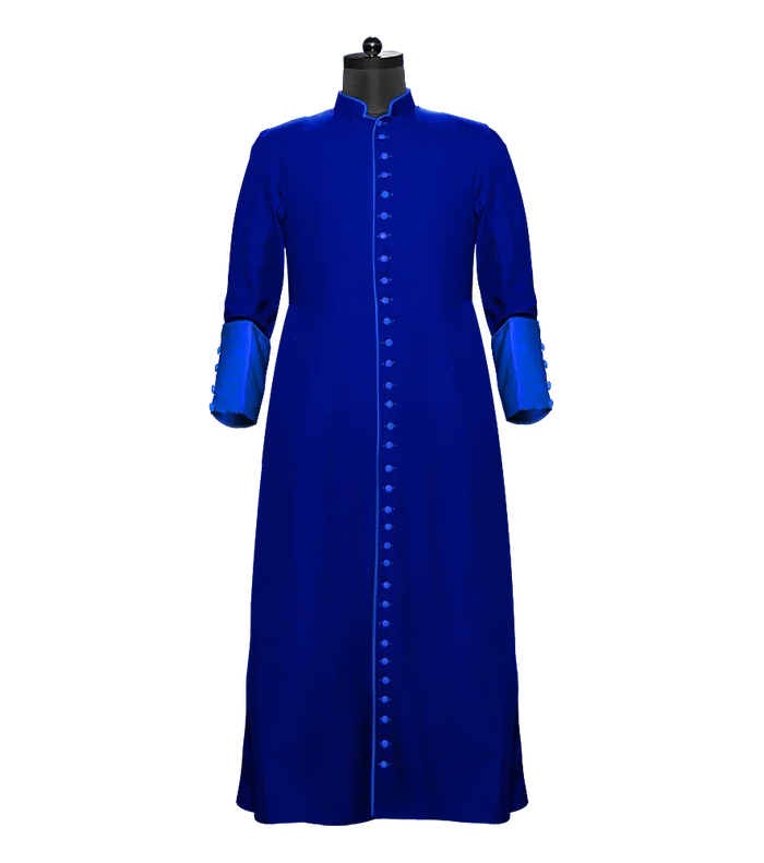 Roman cassock with 3 pleats