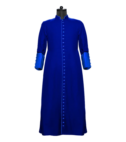 Roman cassock with 3 pleats