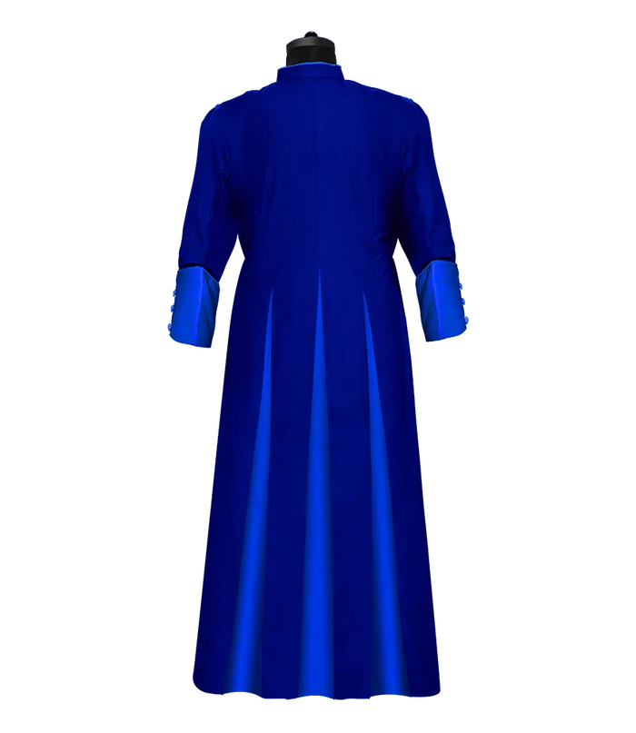 Roman cassock with 3 pleats