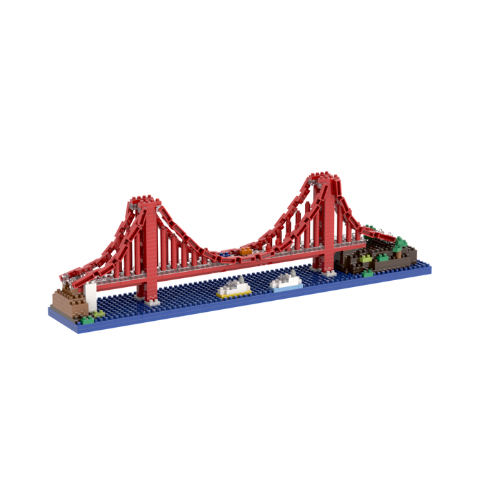 Brixies Small Gift Box Golden Gate Bridge is a micro-brick kit to build a 3D miniature of the iconic bridge, with red towers, cables, blue water base, and tiny boats for extra detail.
