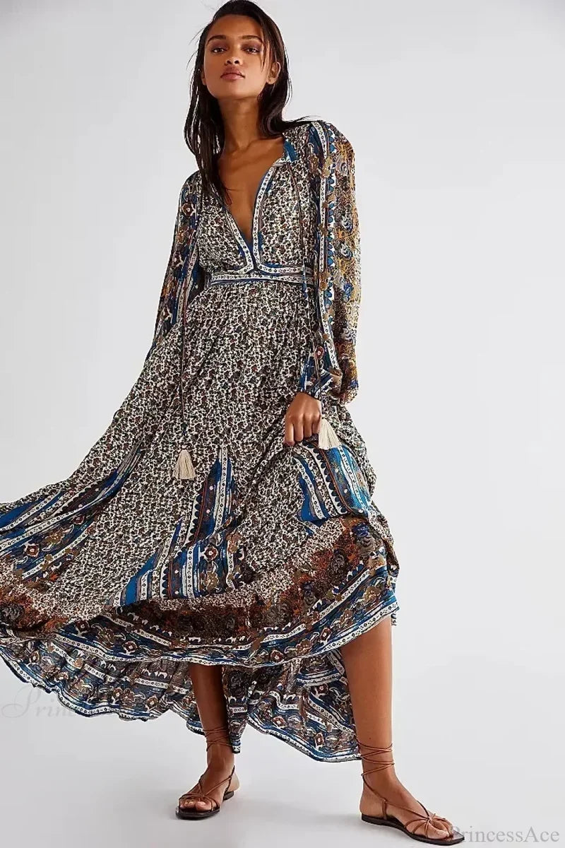 Solid Color V-neck Flare Sleeve Summer Boho Dress bohodress-250126
