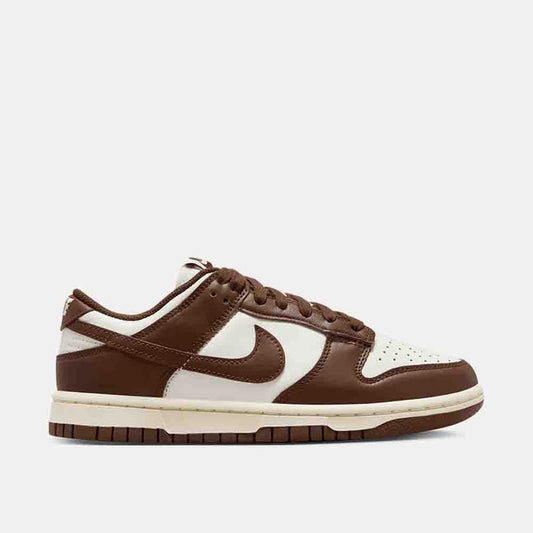 Side view of the Women's Nike Dunk Low.