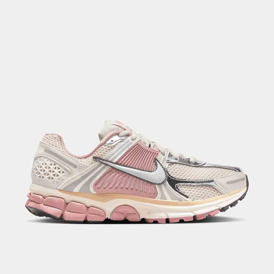 Side view of the Nike Women's Zoom Vomero 5.